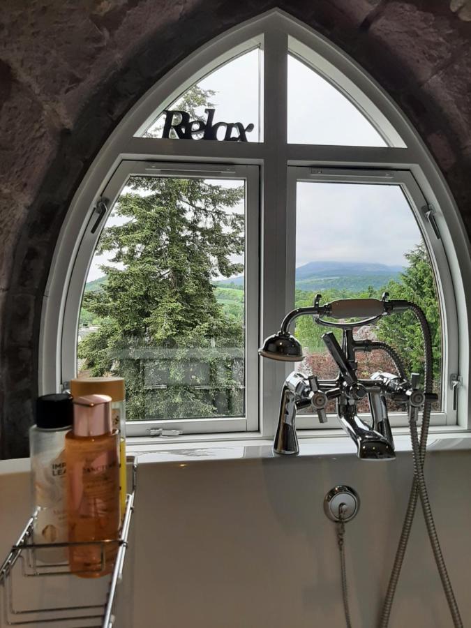 The Viewpoint, 2 Bedroom Apartment In Crieff Esterno foto